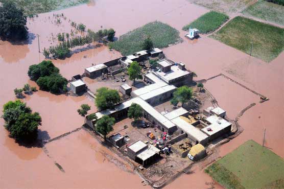 Flood continues destruction, uproots settlements, destroys crops