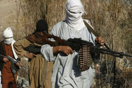 Militants kill three targeting police in Hangu, DI Khan 