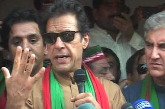 Poor were left to floods just to save sugar mills: Imran Khan