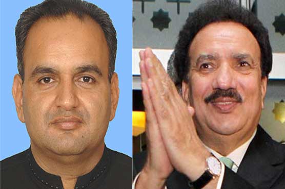 Passengers force Rehman Malik, PML-N MNA out of flight over delay