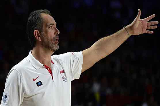Spain basketball coach Orenga quits