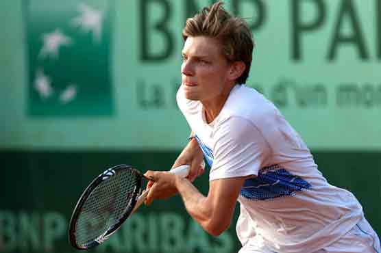 Goffin beats top-seeded Tsonga in Moselle quarters
