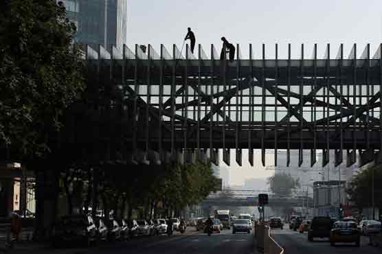 Japan business delegation visits China amid thaw hopes 