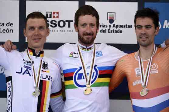 Cycling: Wiggins wins world time-trial title