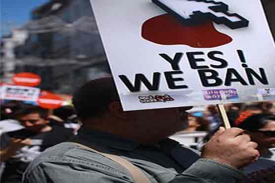 Turkey bans tattoos, piercings in schools