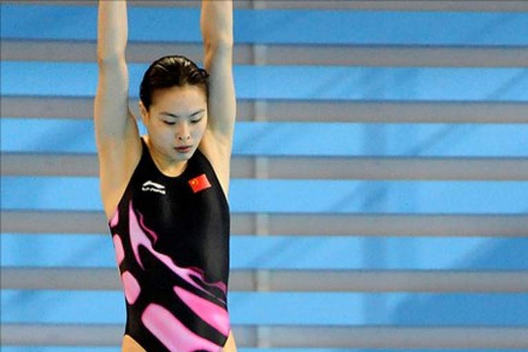 Asian Games: Wu golden as China's divers seek perfect 10