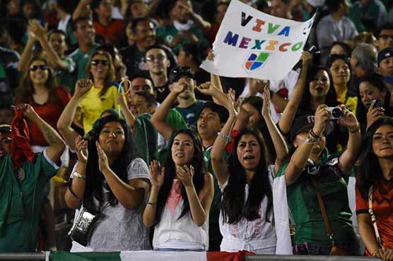 Football: Mexico edges Ecuador on Herrera goal