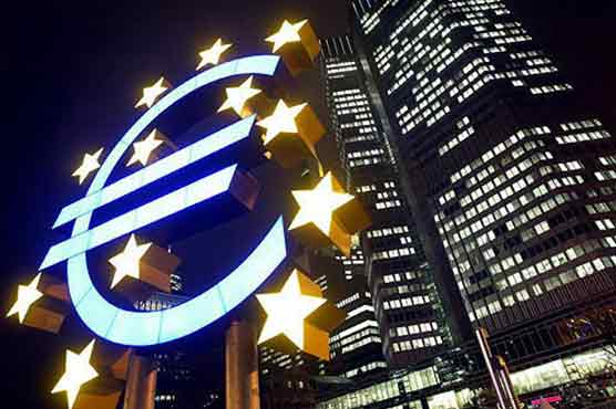 ECB raises Greek banks' emergency funding by 700 mn euros