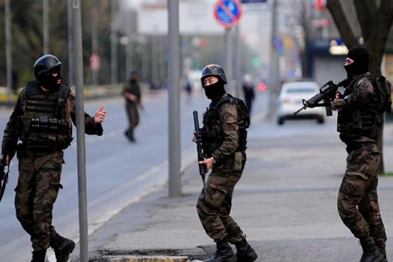 Turkey police raid suspected leftist militants after attacks