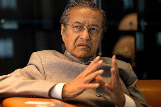 Influential Malaysian ex-leader launches attack on PM Najib