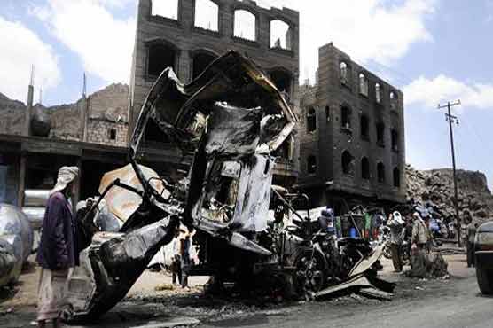 Yemen rebels quit Aden palace after air raids: senior official