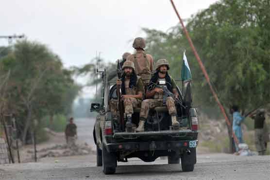 Pakistan army battles Taliban for strategic Tirah valley