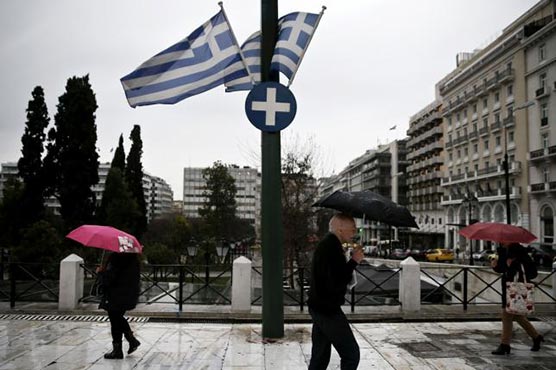 Greece says ready to make IMF payment on April 9