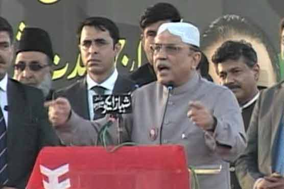 Imran Khan should come to parliament, strengthen ECP: Zardari