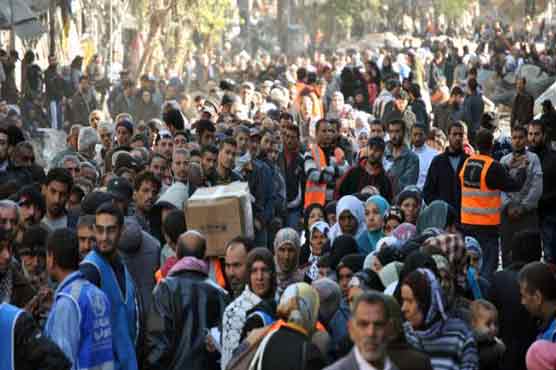 Palestinians trapped as terrorists seize most of Syria camp