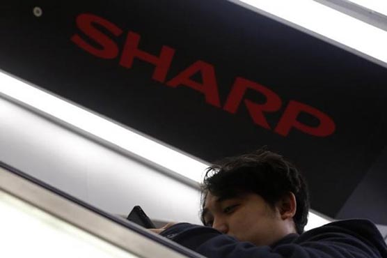 Sharp may spin off LCD unit, seek investment from government-backed fund: source
