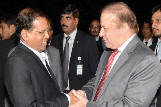 Sri Lankan President meets PM Nawaz in Islamabad 