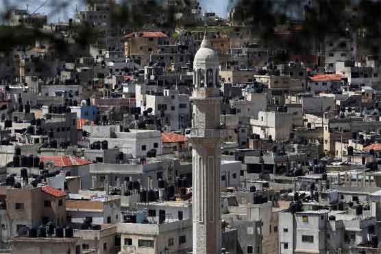 With no space to grow, West Bank refugees look upwards 