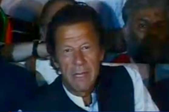 PTI workers scuffle over meeting Khan