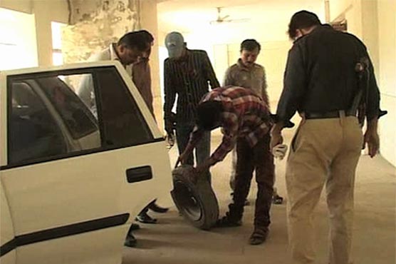 Civil Judge Sikandar Ameer escapes gun attack in Karachi