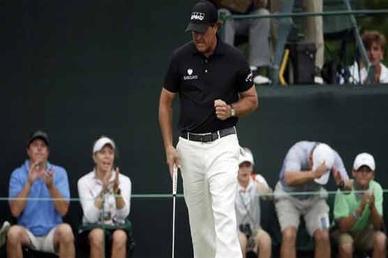 Golf: Mickelson back in black in bid for fourth Masters