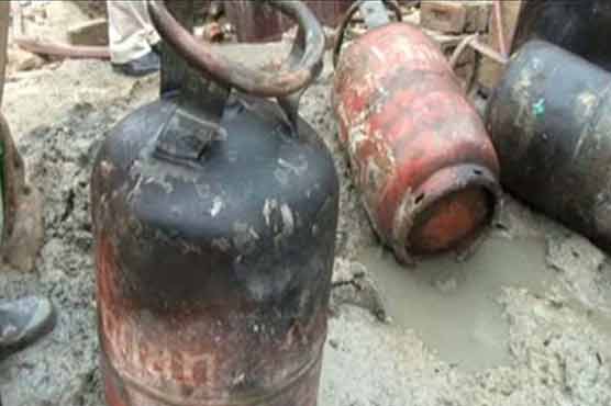 12 burnt as gas cylinders explode in Narowal, Vehari