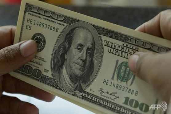 Dollar mixed after weak US retail sales report