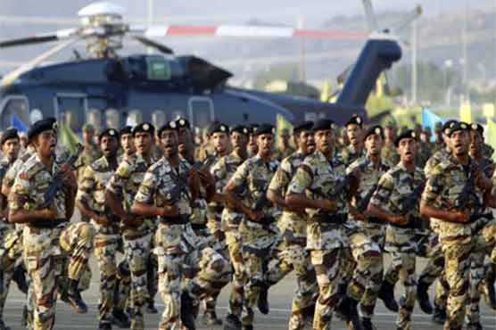 Egypt, Saudi mull drills as pressure builds on Yemen rebels 