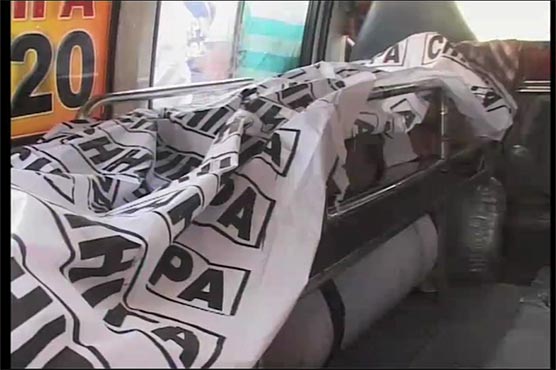 Two killed as speedy dumper rams into bike in Karachi