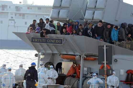 700 migrants feared dead in Mediterranean shipwreck