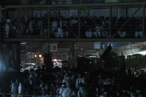 Electricity at PTI rally restored after brief cut, PTI claims foul play