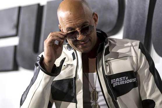 Furious 7 races past US $1 bn mark