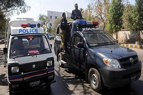 Karachi: Police nab three felons in alleged encounter
