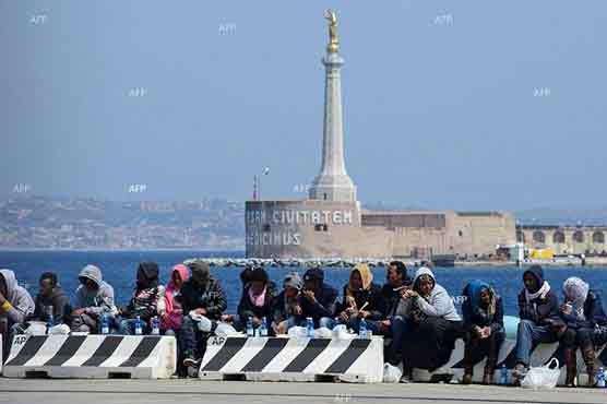 Med migrant crisis needs rescue response: UN refugee chief