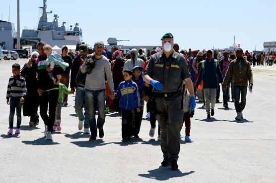 EU considers military action on migrants at summit 