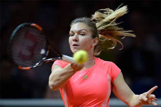 Tennis: Halep ignores death threat to reach Stuttgart semis