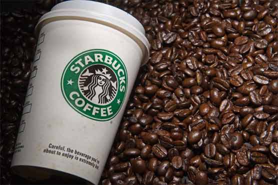 Starbucks 'gives away' drinks after US system outage 