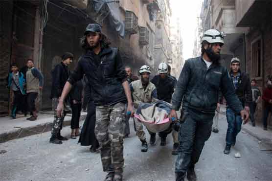 Air raids on market kill 40 as Syria regime hits back