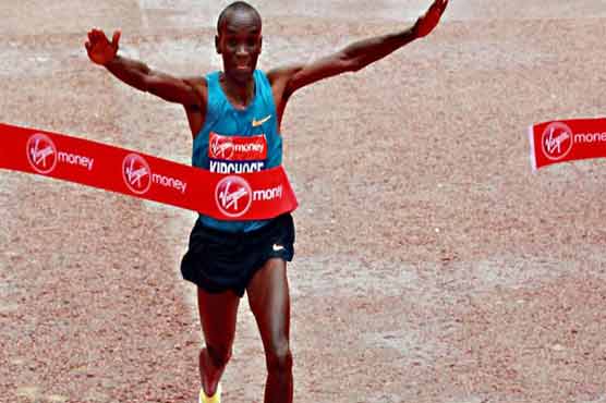 Athletics: Kenya's Eliud Kipchoge wins men's London Marathon