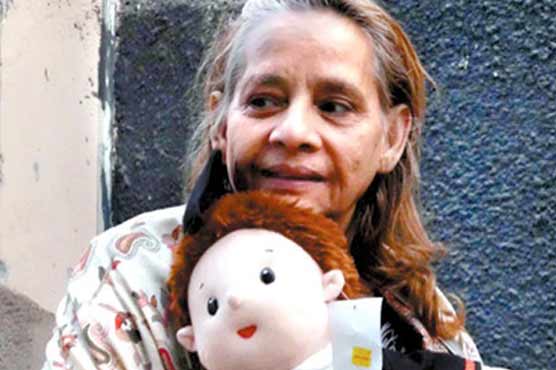 Unidentified assailants attack actress Rohi Bano, injure her severely