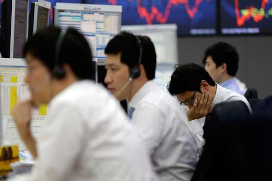 Asian stocks mostly higher, weak Yen boosts Tokyo