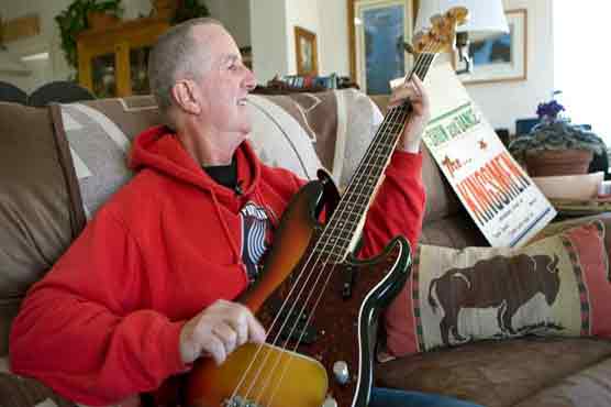 'Louie Louie' singer Jack Ely dies in Oregon at 71