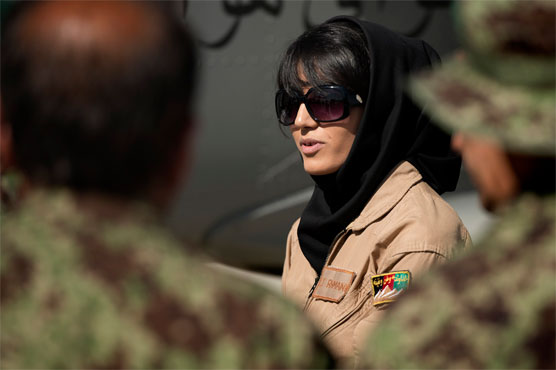 Female Afghan 'Top Gun' soars above gender barrier 