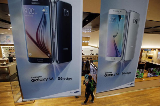 Samsung's profit hit by bigger iPhones, sinks 39 percent