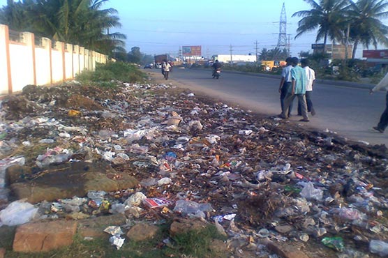 Police recover infant's body from garbage heap in Lahore