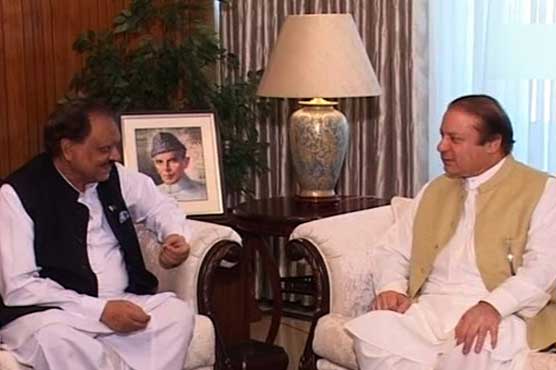 PM Nawaz calls on President Mamnoon Hussain in Islamabad