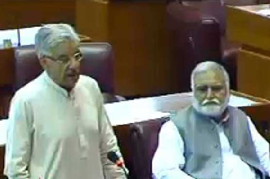 Mullah Omar neither died nor buried in Pakistan, Defence Minister tells NA 