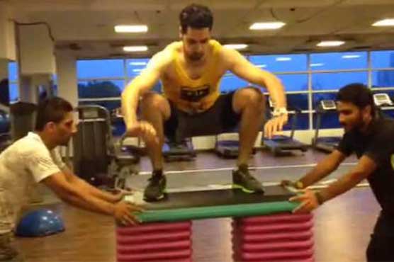 Hard workout in gym shows Umar Gul fit, ready to take on opponents