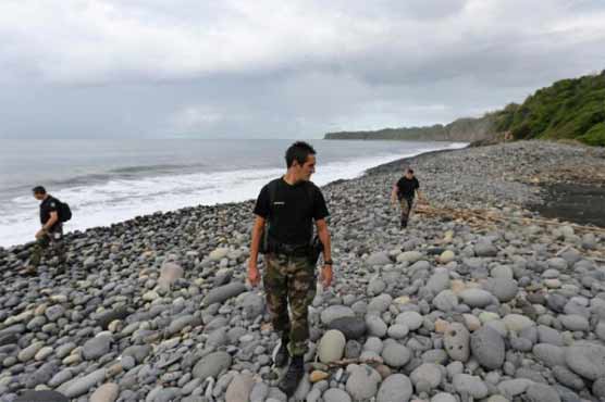 MH370 search resumes on Reunion island