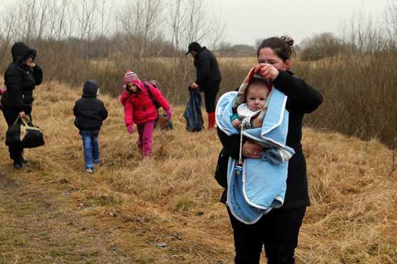 German police union urges border checks to stem refugee flow